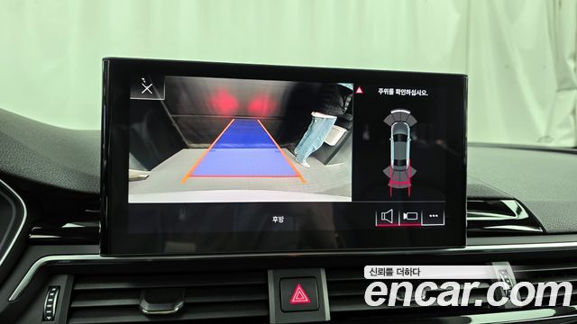 Audi A4 2020 — photo 15