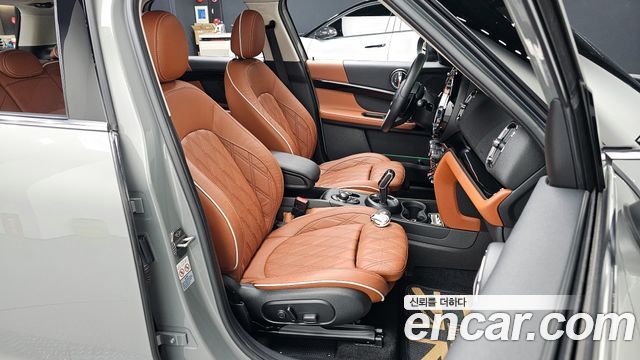 Mini Countryman 2022 — photo 10