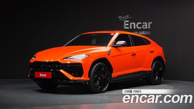 Lamborghini Urus 2025 — photo 1