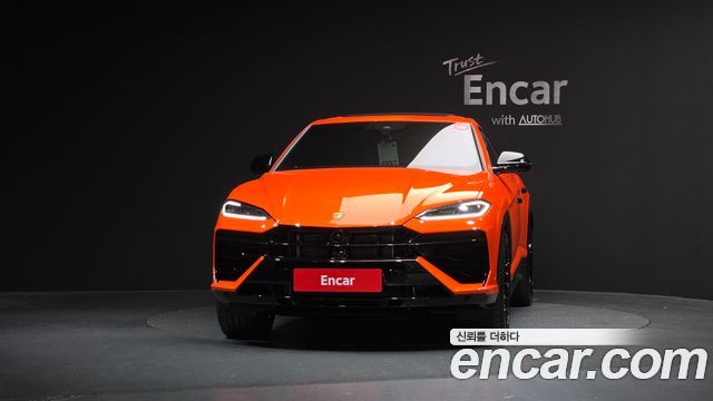 Lamborghini Urus 2025 — photo 3