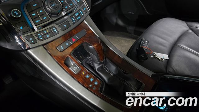 Chevrolet Korea Alpheon 2011 — photo 9