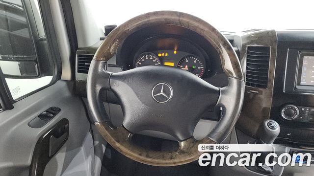 Mercedes-Benz Sprinter 2014 — photo 13
