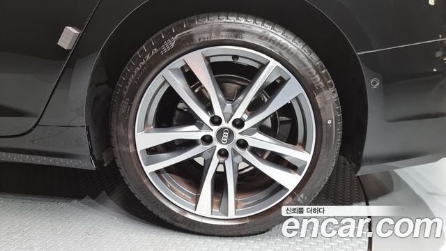 Audi A6 2023 — photo 5