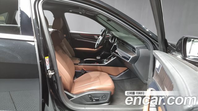 Audi A6 2023 — photo 11