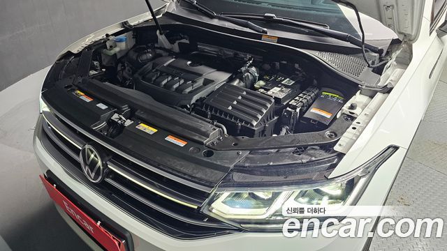 Volkswagen Tiguan 2023 — photo 6