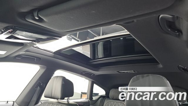 BMW Gran Turismo 2024 — photo 19