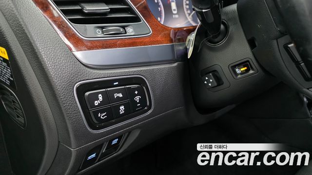 Hyundai Equus 2015 — photo 13