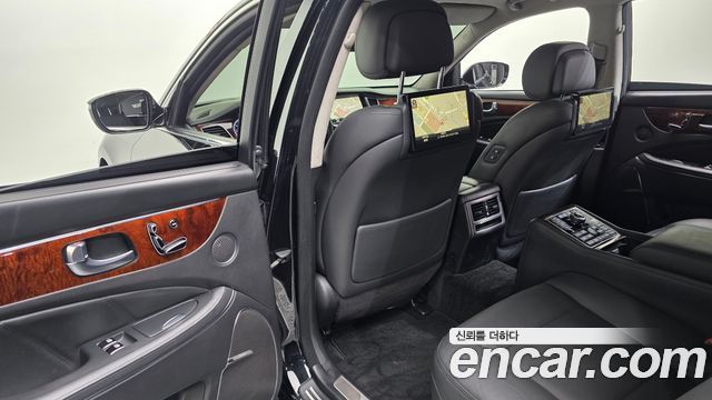 Hyundai Equus 2015 — photo 17