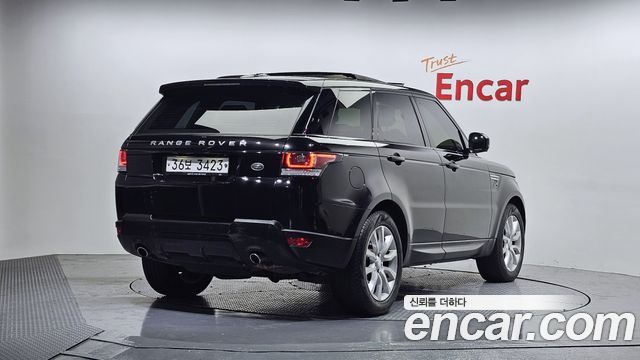 Land Rover Range Rover Sport 2015 — photo 2