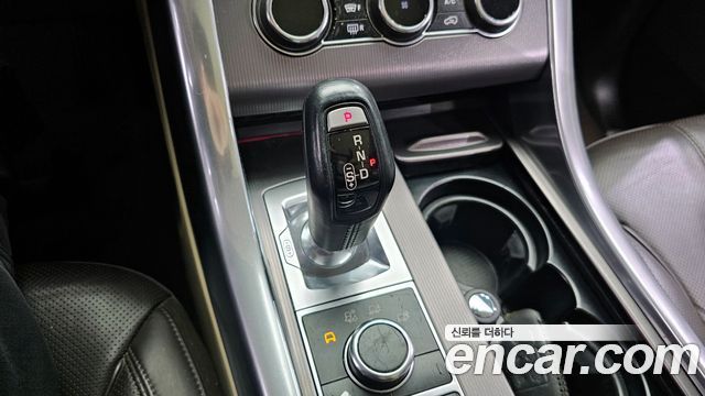 Land Rover Range Rover Sport 2015 — photo 9