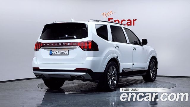 Kia Mohave 2023 — photo 2