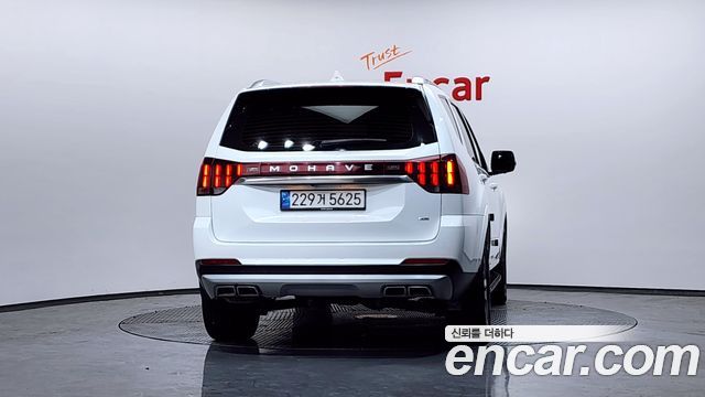 Kia Mohave 2023 — photo 4