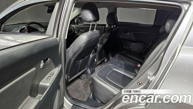 Kia Sportage 2013 — photo 11