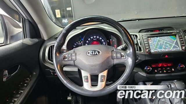 Kia Sportage 2013 — photo 13