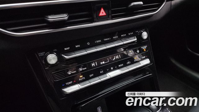 Kia K7 2020 — photo 16
