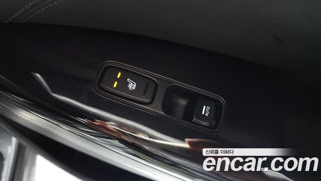 Kia K7 2020 — photo 19
