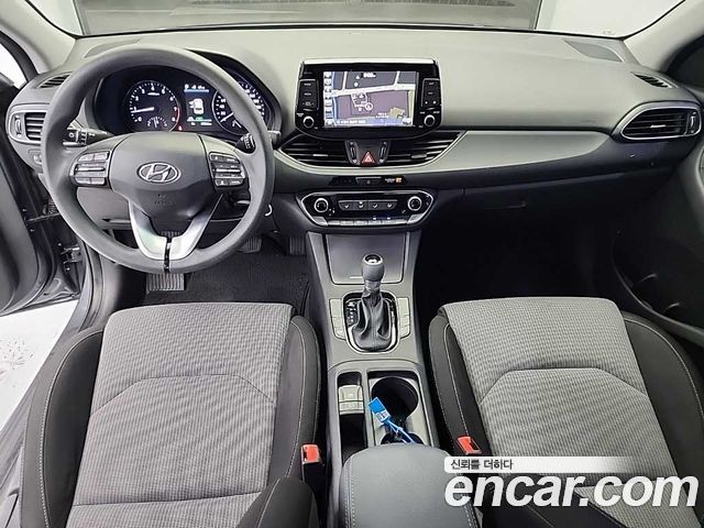 Hyundai i30 2018 — photo 7