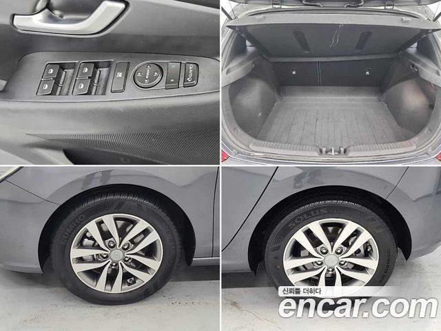 Hyundai i30 2018 — photo 18