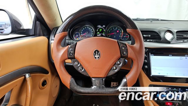 Maserati GranTurismo 2013 — photo 13