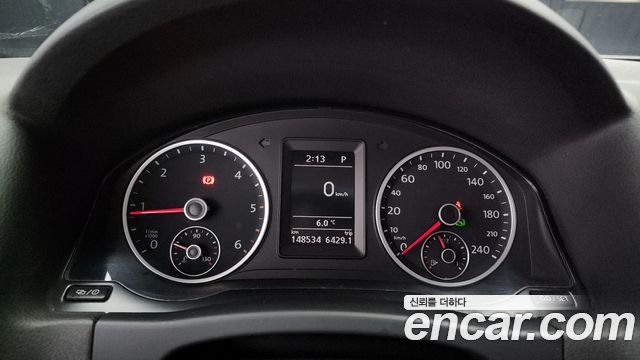 Volkswagen Tiguan 2016 — photo 8