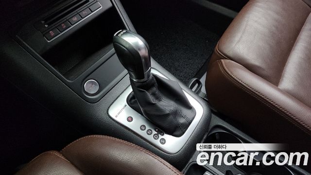 Volkswagen Tiguan 2016 — photo 9