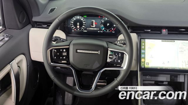 Land Rover Discovery Sport 2025 — photo 13