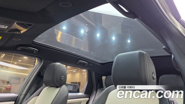 Land Rover Discovery Sport 2025 — photo 18