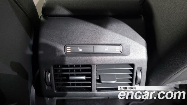 Land Rover Discovery Sport 2025 — photo 19