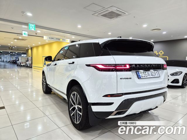 Land Rover Range Rover Evoque 2025 — photo 3