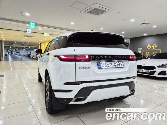 Land Rover Range Rover Evoque 2025 — photo 4