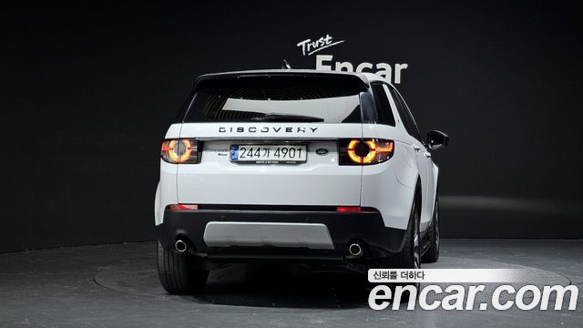 Land Rover Discovery Sport 2018 — photo 4