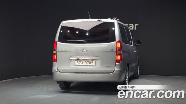Hyundai Starex 2017 — photo 4