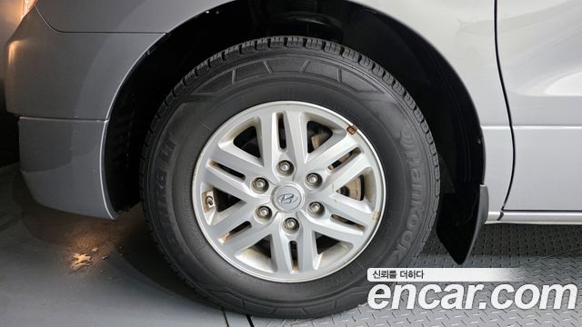 Hyundai Starex 2017 — photo 5