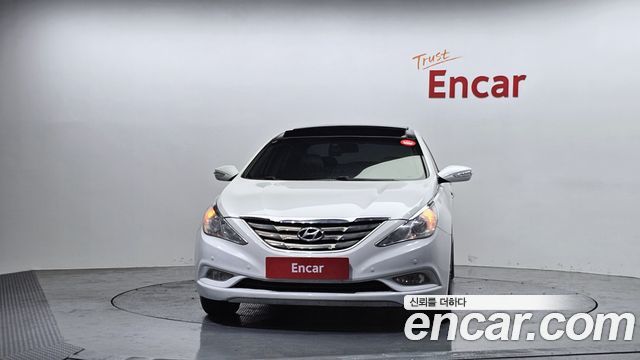 Hyundai Sonata 2010 — photo 3