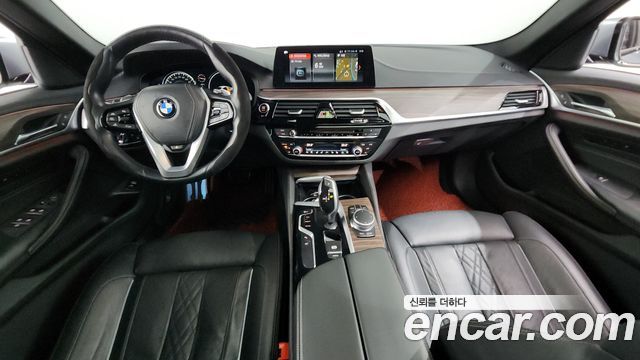 BMW 5-Series 2017 — photo 7