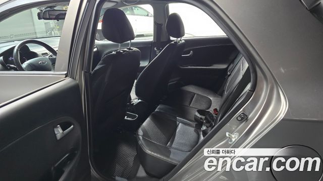 Kia morning 2012 — photo 12