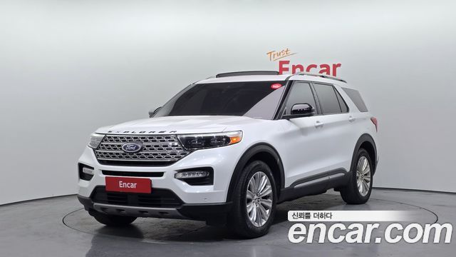 Ford Explorer 2020 — photo 1