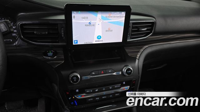 Ford Explorer 2020 — photo 14