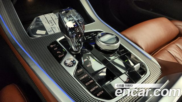 BMW X5 2021 — photo 9