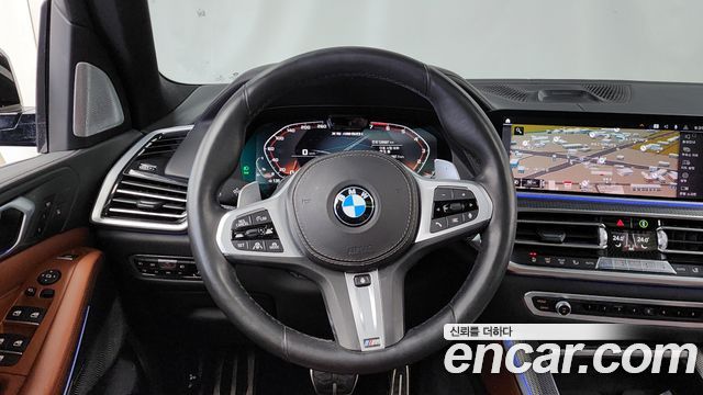 BMW X5 2021 — photo 13