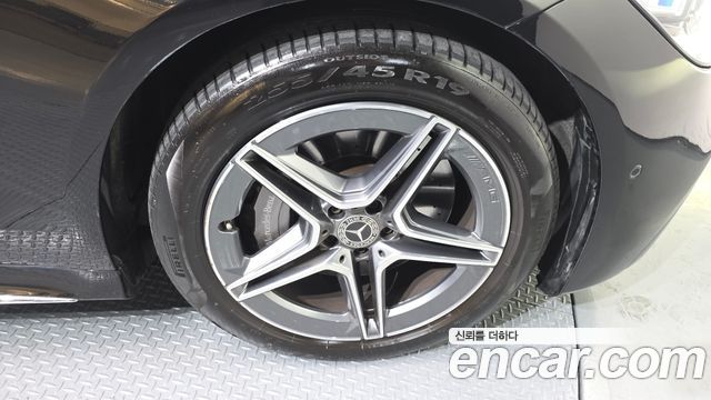 Mercedes-Benz S-Class 2022 — photo 5