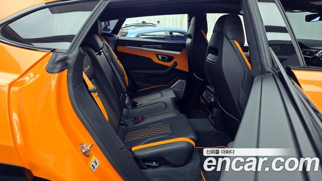 Lamborghini Urus 2024 — photo 12