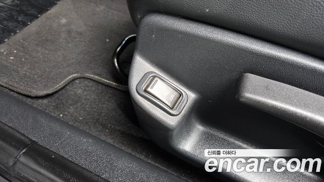 Renault Korea SM3 2011 — photo 17