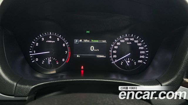 Genesis G80 2018 — photo 8