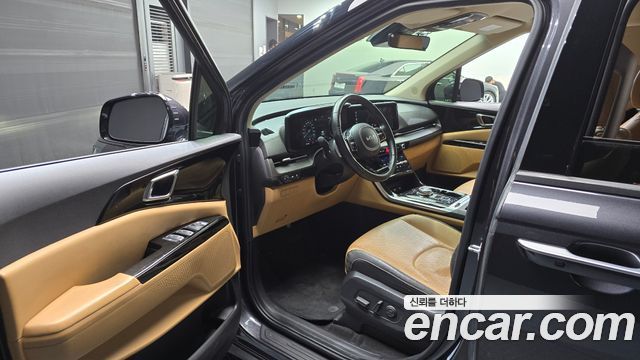 Kia Canival 2023 — photo 10