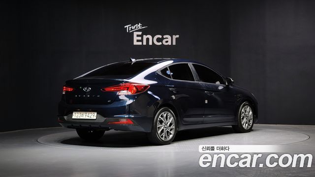 Hyundai AVANTE 2020 — photo 2