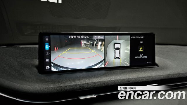 Genesis GV70 2021 — photo 16