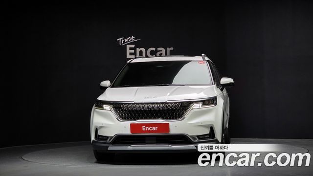 Kia Canival 2021 — photo 3