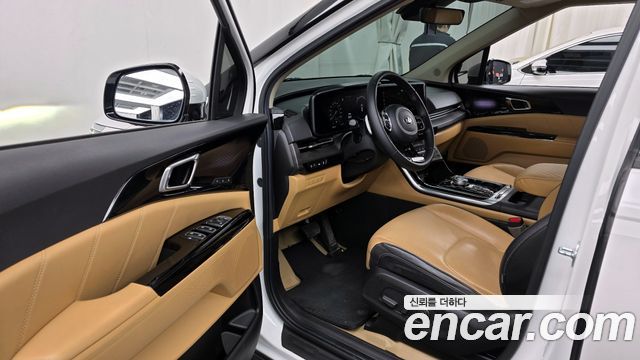 Kia Canival 2021 — photo 10