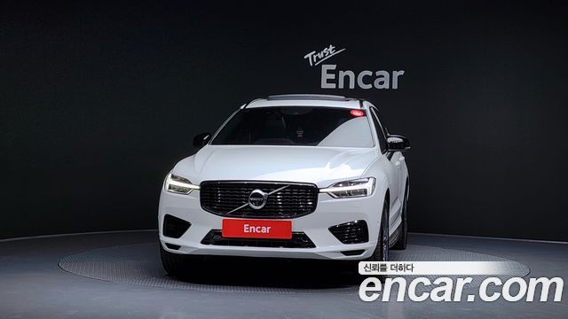 Volvo XC60 2021 — photo 3